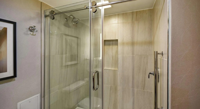Двухместный номер Standard Embassy Suites by Hilton Raleigh Durham Research Triangle