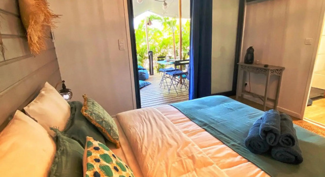 Villa Moai 974, Book Villa Hotels in Saint-Paul with Parking, Parking