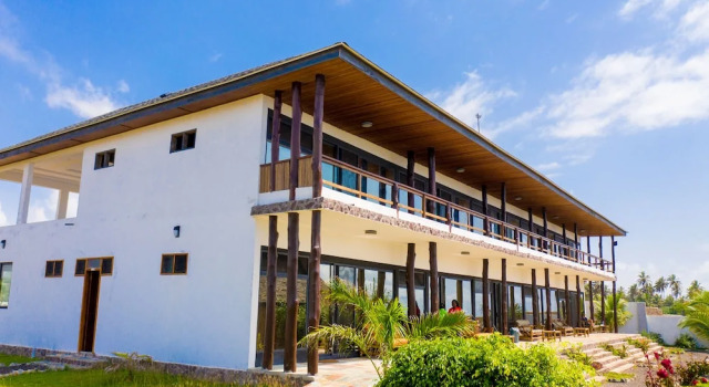 Lemon Beach Resort