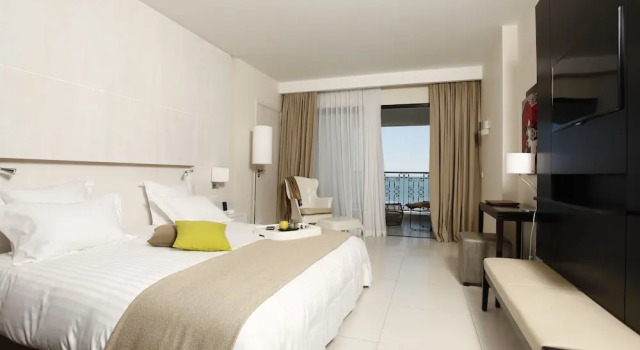 Номер Standard с балконом и с красивым видом из окна Dar El Marsa Hotel & Spa