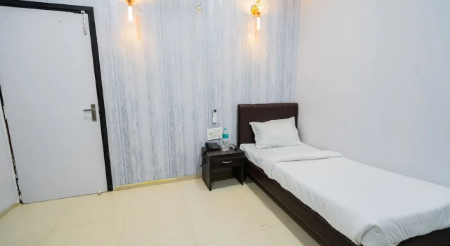 Hotel C20