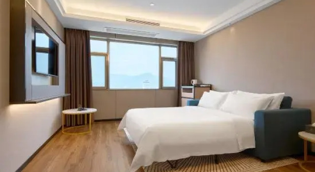 Люкс Executive Chonpines Hotel (Xinhui Pedestrian Street)