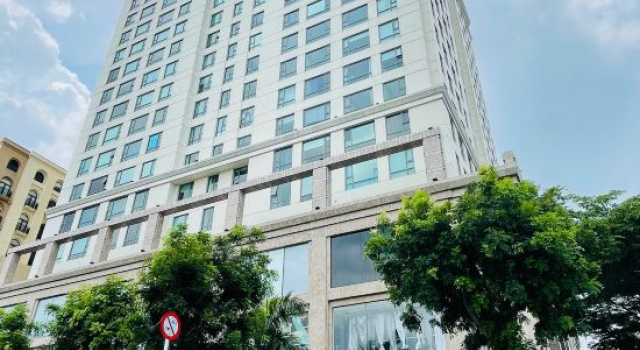 SECC Golden King Tower EmHouse, Забронировать Отель Отели Хошимина 3 звезды, рядом с Cresent Lake, 3*