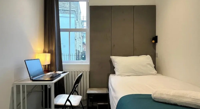 Classic huone Park Inn Palace