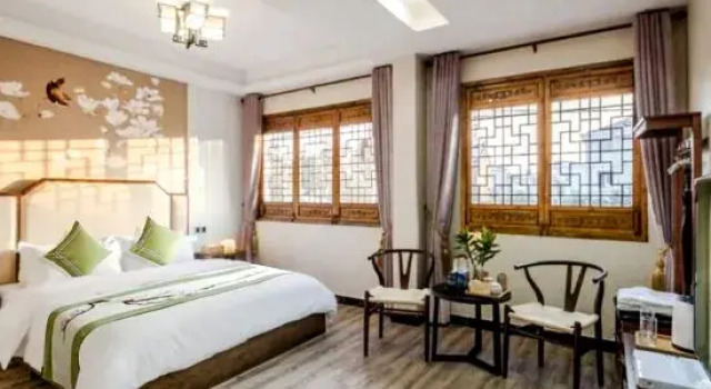 Двухместный номер Standard с балконом и с видом на реку Yiyun Boutique Inn (Tongli Juepin Design)