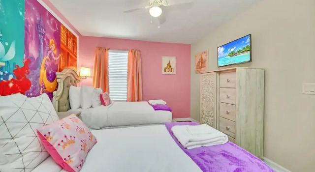 Modern and Colorful Home Spiderman Princess and Mickey Themed Rooms and Perfect Movie Game Room 7ws881