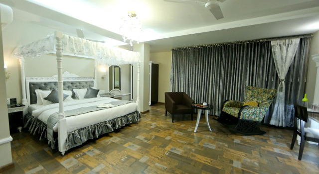 Hotel President