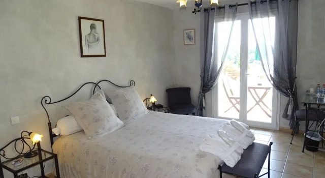 Le Clos Castel, Prenota Hotel Hotel a Aquitania con parcheggio, Parcheggio