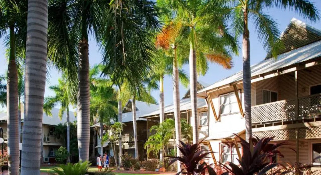 Номер Standard Seashells Broome