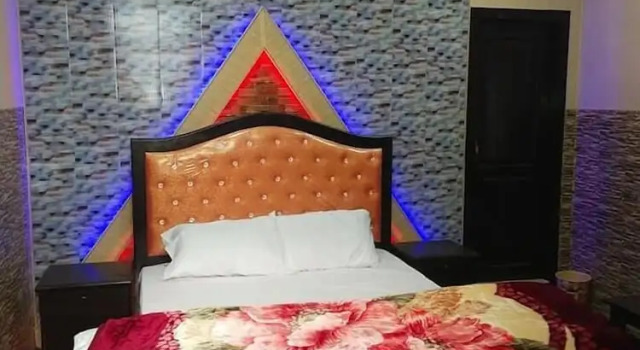 Двухместный номер Standard Hotel Hill Palace