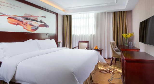Vienna 3 Best Hotel Shanghai Expo Sanlin, Varaa Hotelli Pudong Shanghai