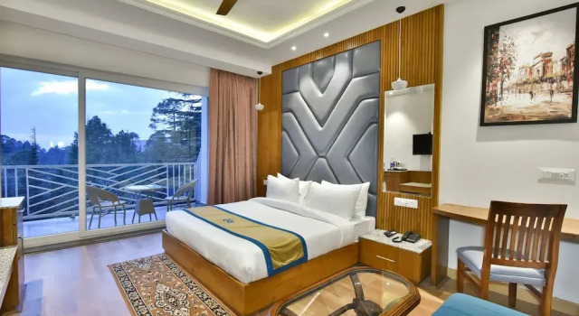 Люкс Luxury Ark Holiday Inn By DLS Hotels