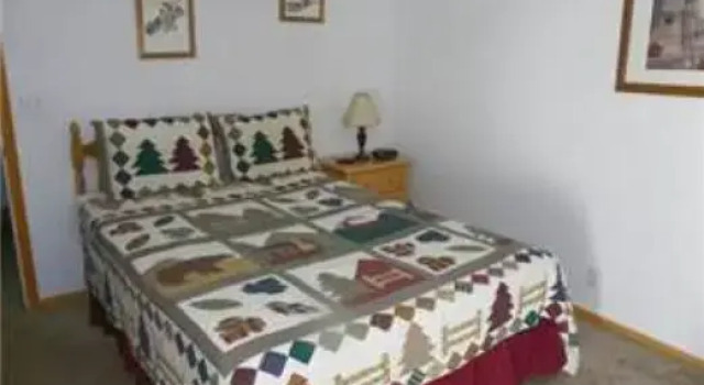 Beary Relaxing by Big Bear Cool Cabins
