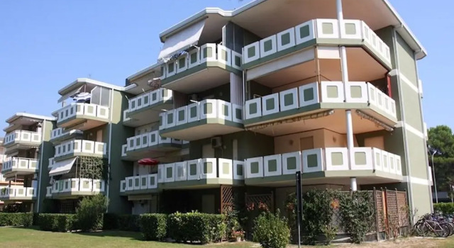 Family Flat in a Residence With 3 Pools-beahost, Забронировать Отель Отели Бибионе-Пинеда с парковкой, рядом с Долина Вальгранде, Парковка
