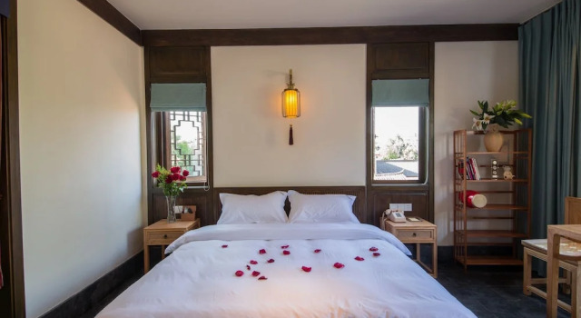 Номер Deluxe Lijiang Zhuyun boutique Hotel
