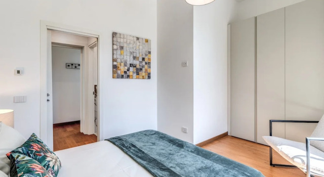 AwesHome Luxury Apartment