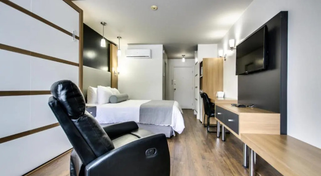 Двухместный номер Deluxe Hôtel Marineau Shawinigan