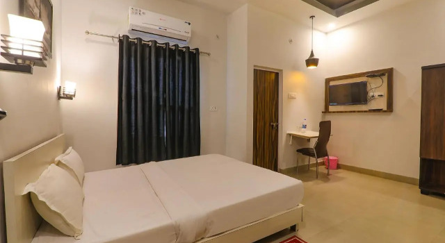 Fabhotel Sr Inn