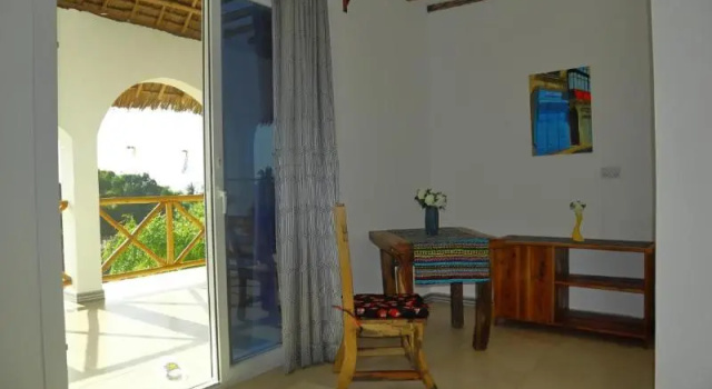 Двухместный номер Deluxe с балконом и с видом на сад Holiday Time Bungalows Zanzibar