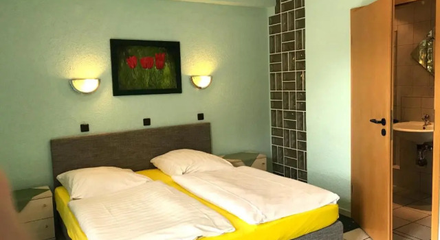 Hotel Restaurant Alt Laubach, Book Hotel Laubach Hessen
