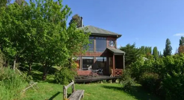 Cabañas Alcamar, Book Hotel Hoteller i Chiloe med parkering, Parkering