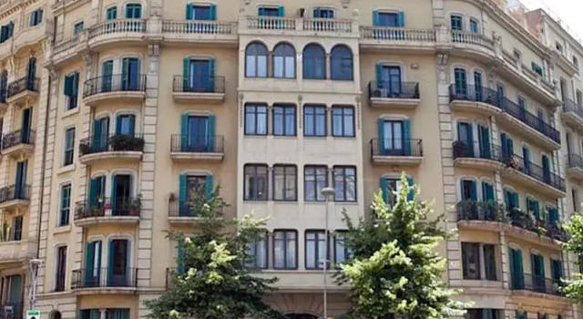 Hostal Que Tal, Забронировать Отель Эшампле Барселона, рядом с Jove Regina Theatre