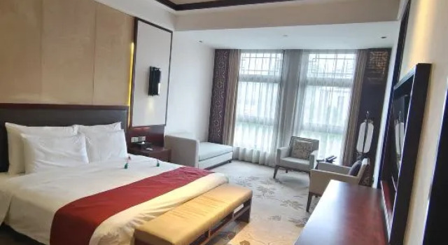 Люкс Superior LN Dongfang Resort