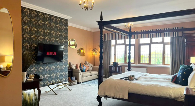 De Rougemont Manor Hotel & Suites, Забронировать Отель Брентвуд Эссекс