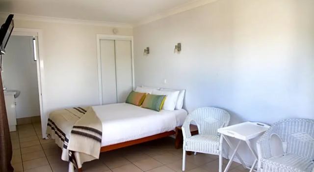 Студия South Coast Retreat