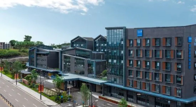TRYP Wyndham Hotel (Zizhong Branch), Prenota Hotel Hotel a Sichuan con parcheggio, Parcheggio