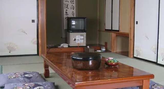Sarugakyo Onsen Nitaya Ryokan, Забронировать Отель Отели Gunma с парковкой, Парковка