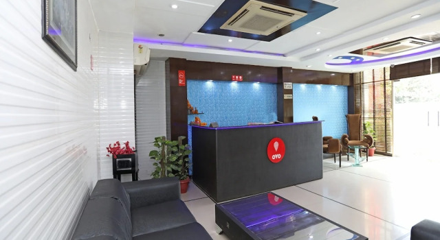 Fabhotel Cameron, Забронировать Отель Отели Нью-Дели с завтраком, Завтраки