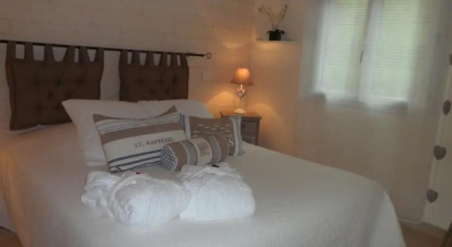 Les Chalets Du Bois De La Pause, Reserva ahora Chalet de montaña Saint-Cybranet 