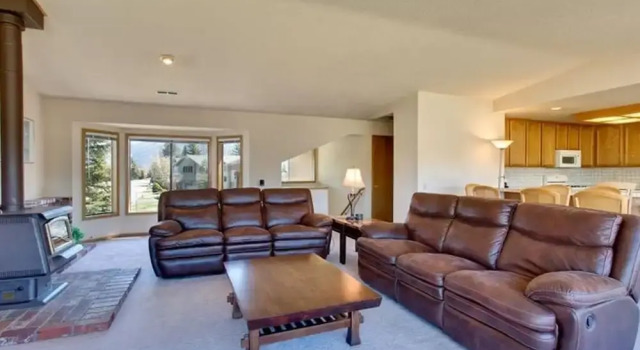 Mv1: Mount Tallac Estate 010630
