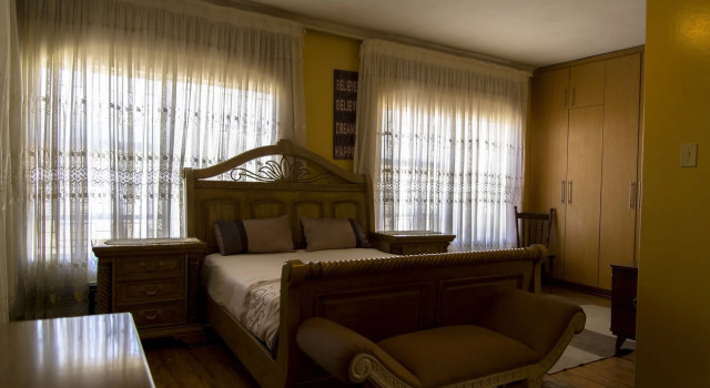 Motsolga Bed and Breakfast, Prenota Hotel Soweto Gauteng