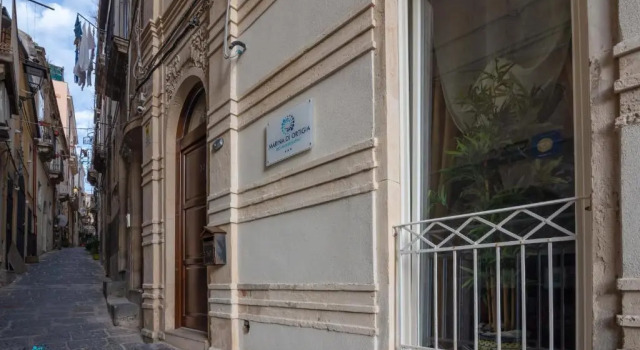 B&B Marina di Ortigia, Забронировать Отель «постель и завтрак» Отели Сиракузы с завтраком, рядом с Региональный музей средневекового и современного искусства, Завтраки
