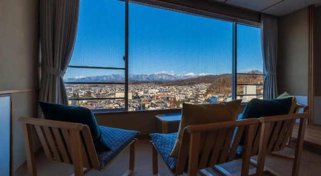 Люкс с видом на горы onsen hotel OMOTO