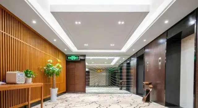 Xindi Hotel (Zhengzhou Zhongyuan Wanda Store Qinling Road Subway Station), Rezervovat Hotel Čeng-čou Henan