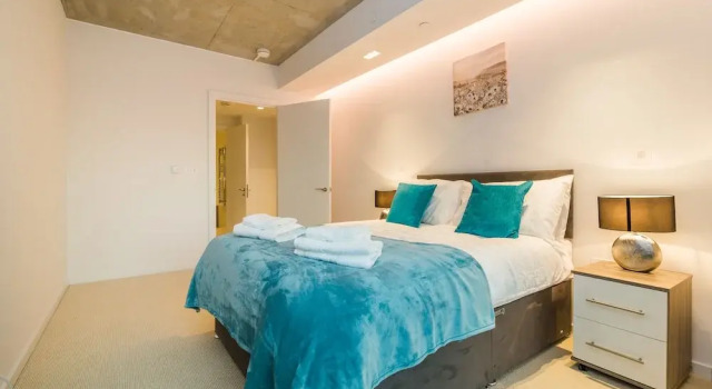 Апартаменты Luxury c 1 комнатой с балконом и с видом на город Excel Lux Apartment
