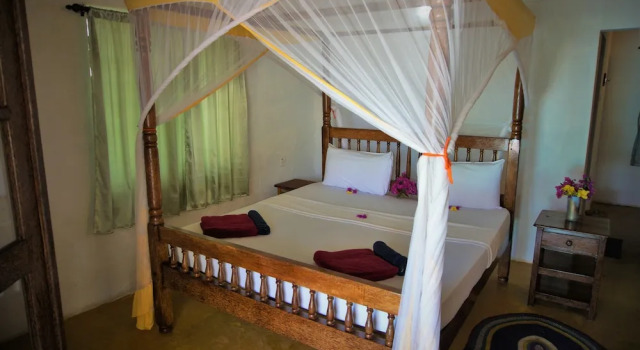 Queen of Sheba Beach Lodge, Забронировать Отель Понгве Zanzibar Central