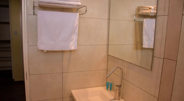 Апартаменты Business Nairobi Executive Suites