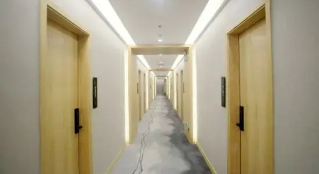 Huayulou International Hotel, Rezerwuj Hotel Hotele biznesowe w Gansu, 4* 5*