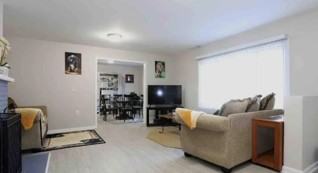 Global Vibe Parlor Renovated Full Kitchen Free Parking, Забронировать Отель Анн-Арбор штат Мичиган