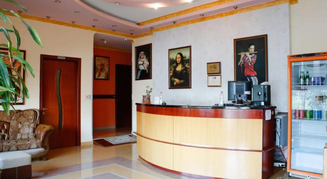 Hotel Number One, Забронировать Отель Отели Гирокастры с завтраком, Завтраки