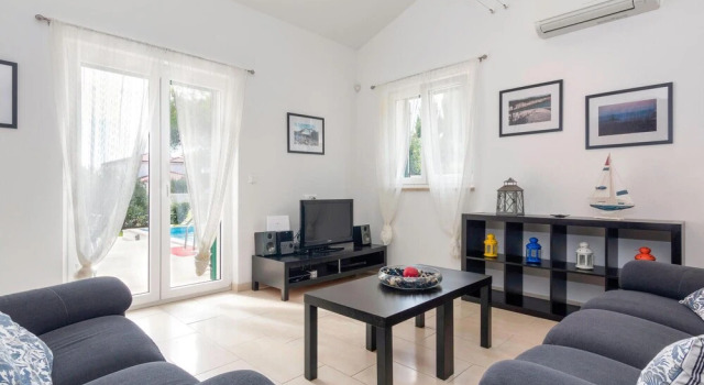Beautiful Home in Medulin With Sauna, Wifi and 3 Bedrooms