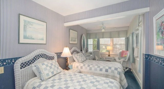 Terrell House B&B, Prenota Bed & breakfast Burnsville Carolina del Nord