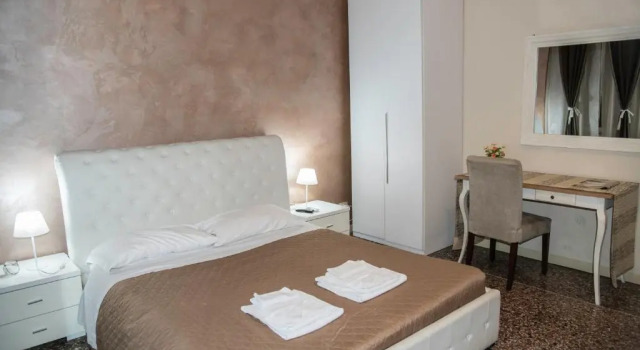 Økonomi- dobbelt værelse Baldassini Suites
