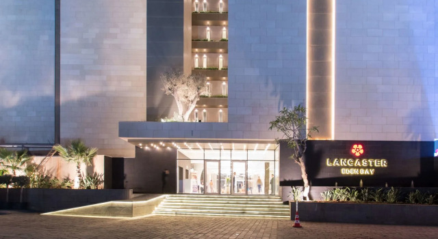 Lancaster Eden Bay, Boek Hotel Hotels in Greater Beirut met ontbijt, Ontbijt