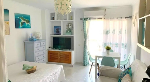 Estudio muy acogedor en Benalmádena, Забронировать Апартаменты/квартира Отели Бенальмадена с парковкой, рядом с Индуистский храм, Парковка