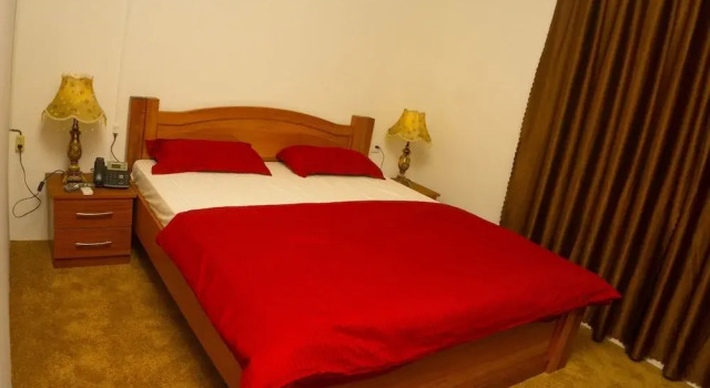 Hotel Maharaja Palace, Book Hotel Hotels in Paramaribo with Parking, Parking